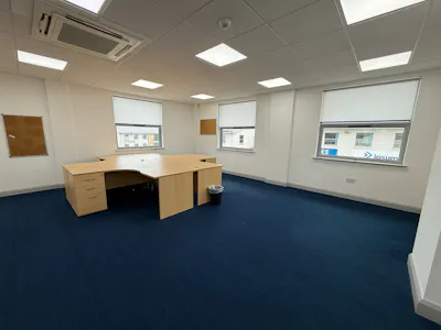 21 Shairps Business Park, Livingston, Office To Let / For Sale - WhatsApp Image 2026-06-17 at 15.35.01 (6).jpeg