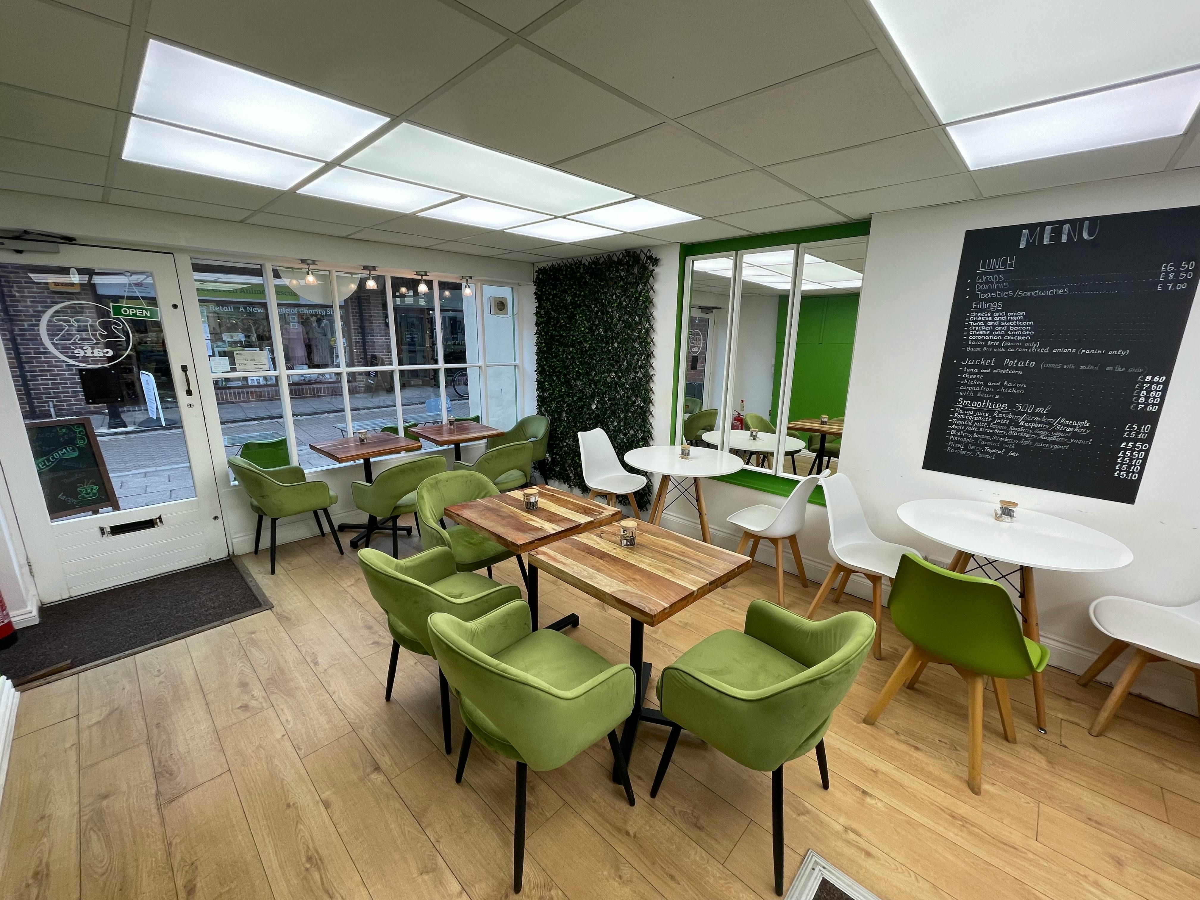 Retail/Shop in Wimborne - photo 2