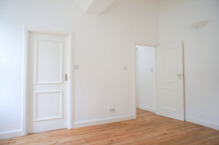 21a Wentworth Street, London, Residential To Let - DSC02246.jpg