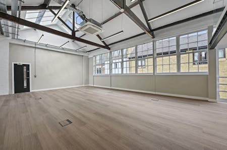 22 - 23 Brownlow Mews, London, Office To Let - OLPILBrownlowMews44.JPG