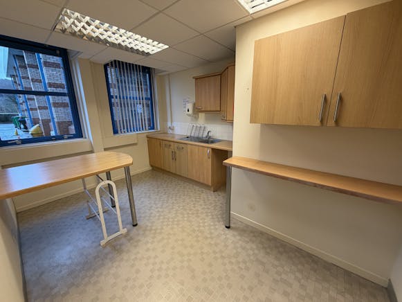 Suite 2, South Inch Business Centre, Perth, Offices To Let - IMG_1598.JPG