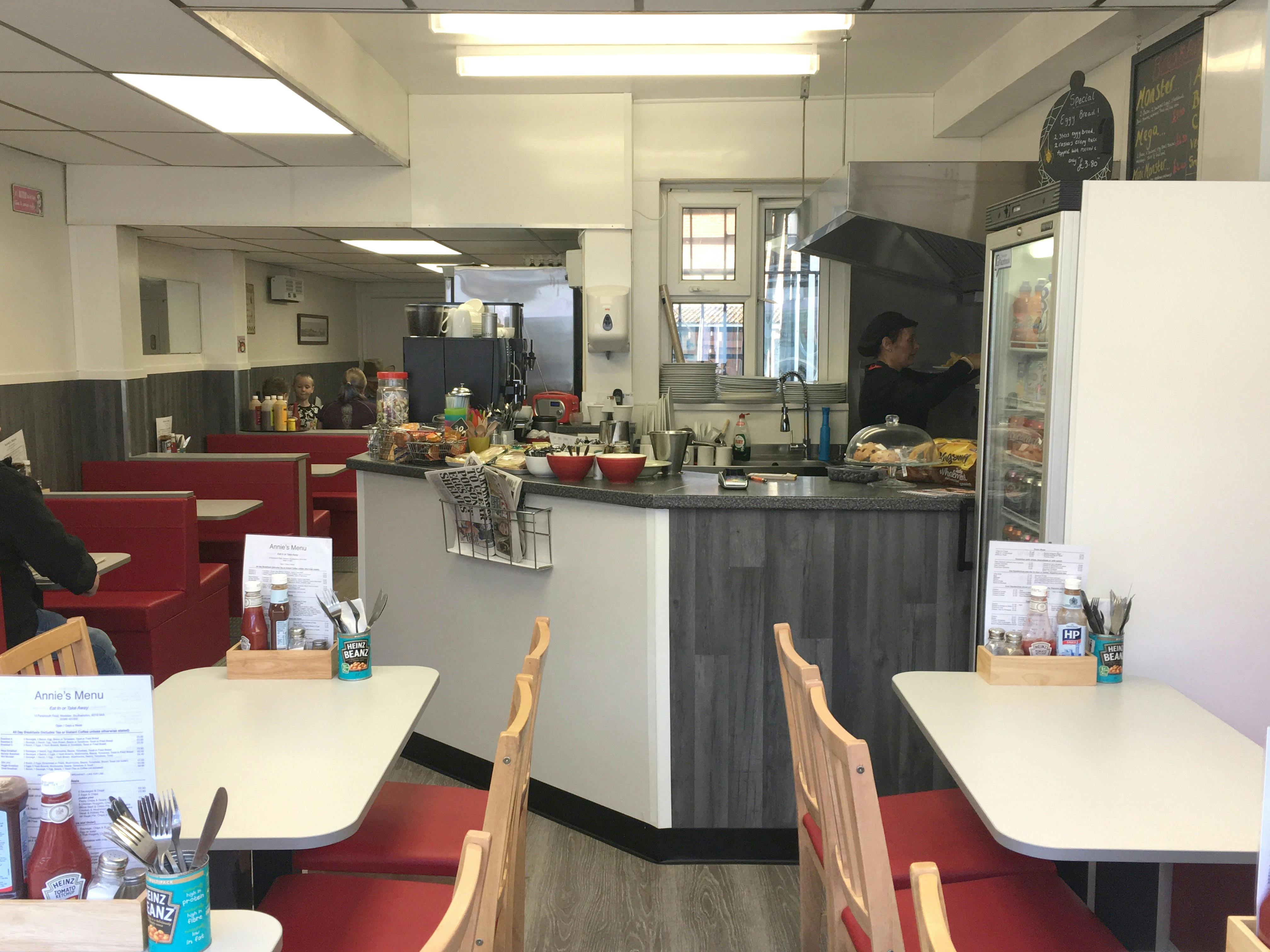 Retail/Shop in Southampton - photo 4