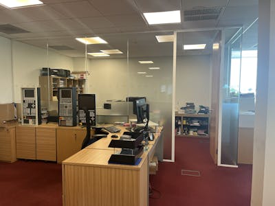 Accent House, Triangle Business Park, Quilters Way, Aylesbury, E (Commercial / Business / Service) / Office To Let / For Sale - IMG_3524.JPG