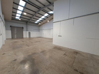 Unit 8, Mainstream Way, Birmingham, Industrial / Trade Counter / Warehouse To Let - 1000016660.jpg