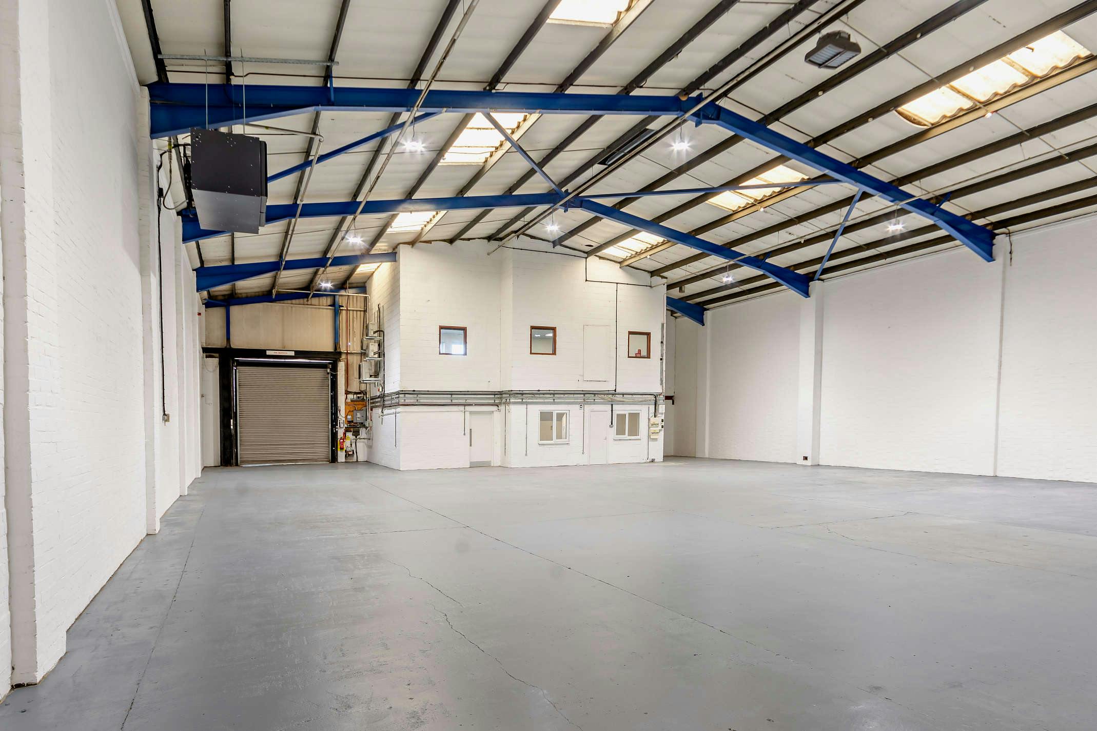Unit 7, M40 Industrial Estate, Blenheim Road, High Wycombe, Industrial To Let - 8643828interior13800.jpg