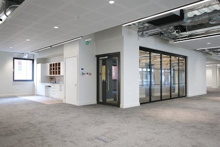 Centura, 76 Wellington Street, Leeds, Office To Let - H7D_7704.JPG
