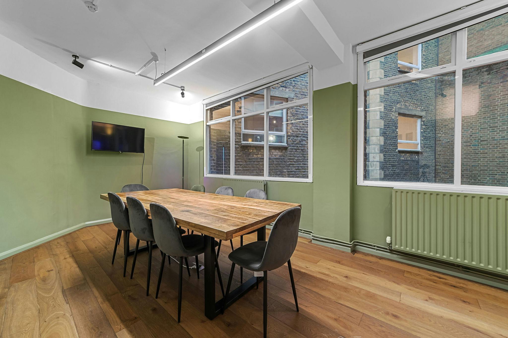 17A Clerkenwell Green <span>EC1R</span>