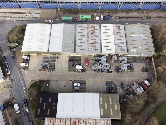 Units 10 & 11 Mitre Bridge Industrial Estate, White City, Trade Counter / Showroom / Industrial / Warehouse To Let - 4 Edit.jpg