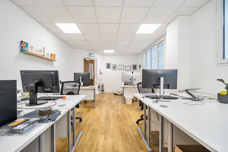 36 Gloucester Avenue, London, Office For Sale - 1513331 (2).jpg