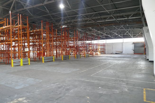 St. Andrews House, Saffron Walden, Industrial To Let - P1030844.JPG