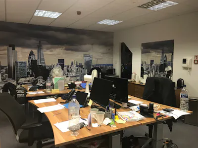 Unit 2 Cedar Court, London, Office To Let - IMG-3206.JPG