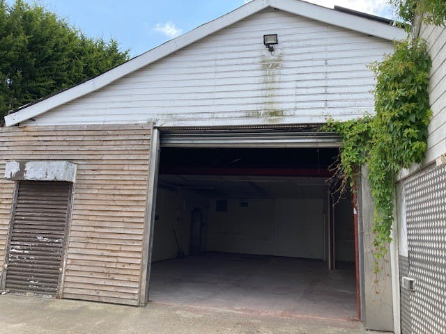 4 Guildford Road, Bagshot, Industrial / Warehouse To Let / For Sale - Loading door open.jpg