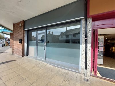 21 Canute Place, Knutsford, Retail To Let - Image 1