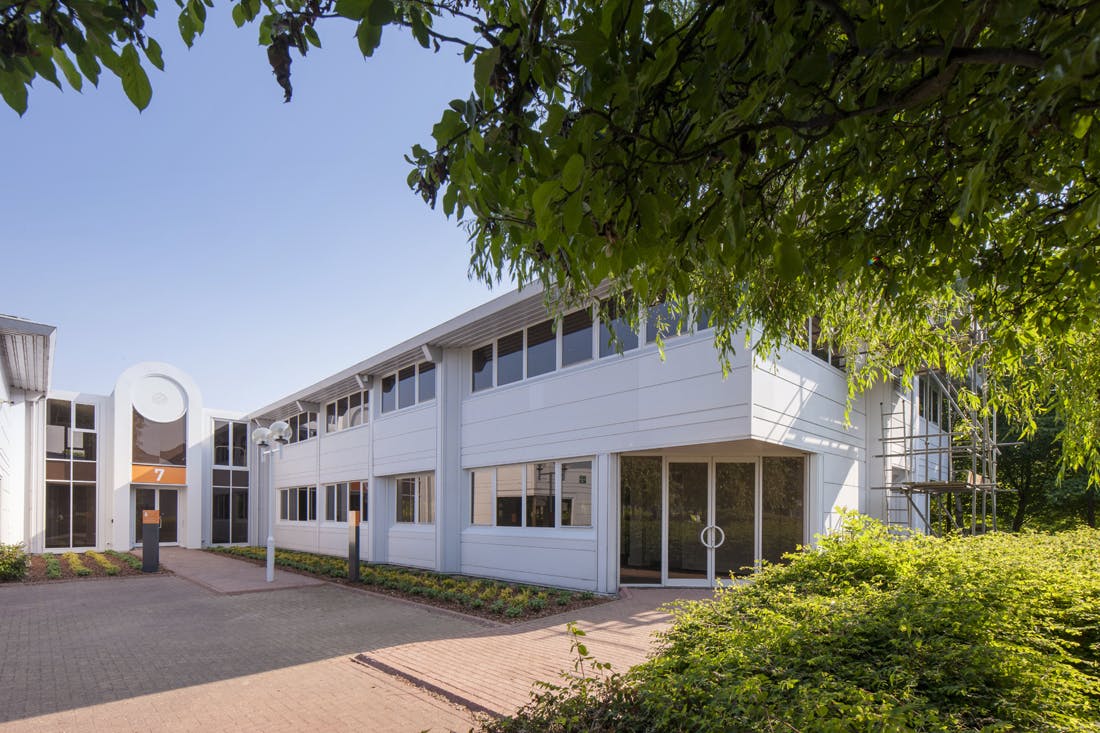 Unit 7, The Pavilions, Twyford, Offices To Let - unit7_86  ret.jpg