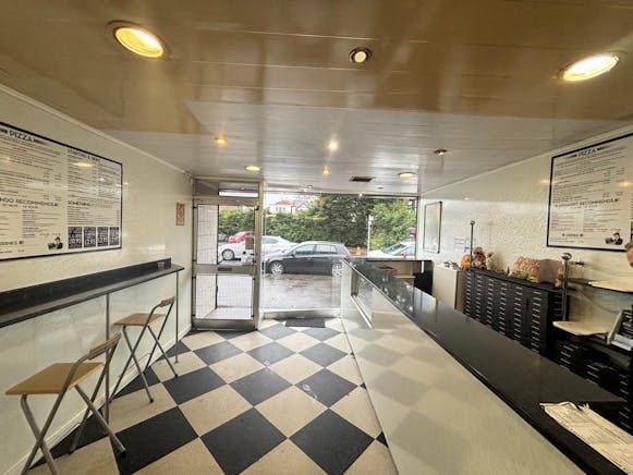 10 Merryvale Place, Glasgow, Other To Let - PHOTO20251028071947 4.jpg