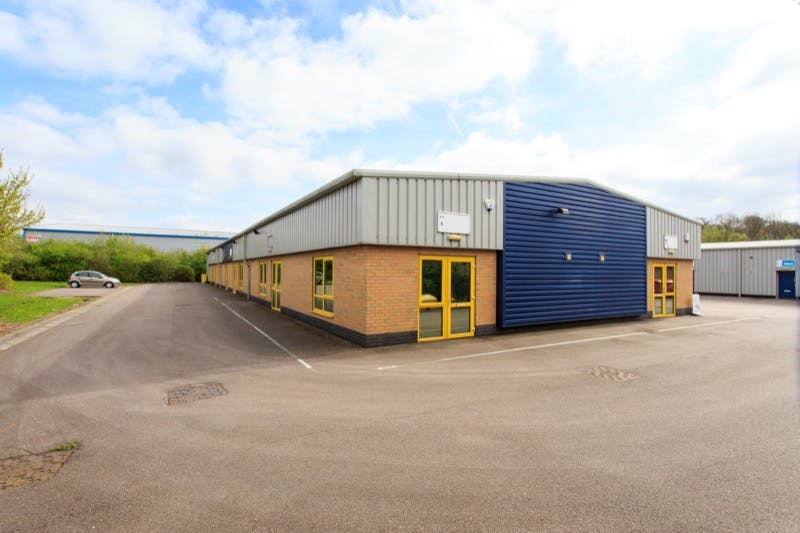 Industrial Unit in Lincoln - photo 3