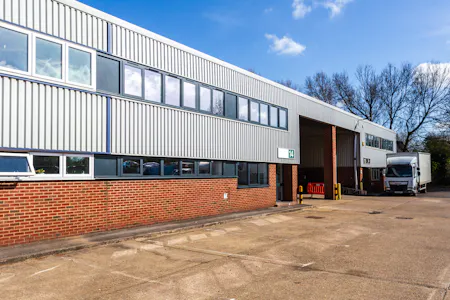 Unit 14, Stocklake Industrial Park, Aylesbury, Industrial/Logistics To Let - Unit 14, Stocklake Industrial Park