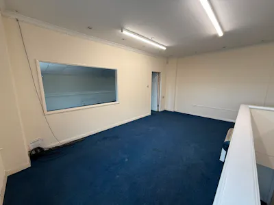 Unit 12, Sandhurst, Canvey Island, Industrial To Let - WhatsApp Image 2026-07-08 at 15.19.12.jpeg