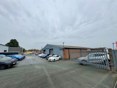 48-52 Ennerdale Road, Shrewsbury, Showroom To Let - 6.jpg