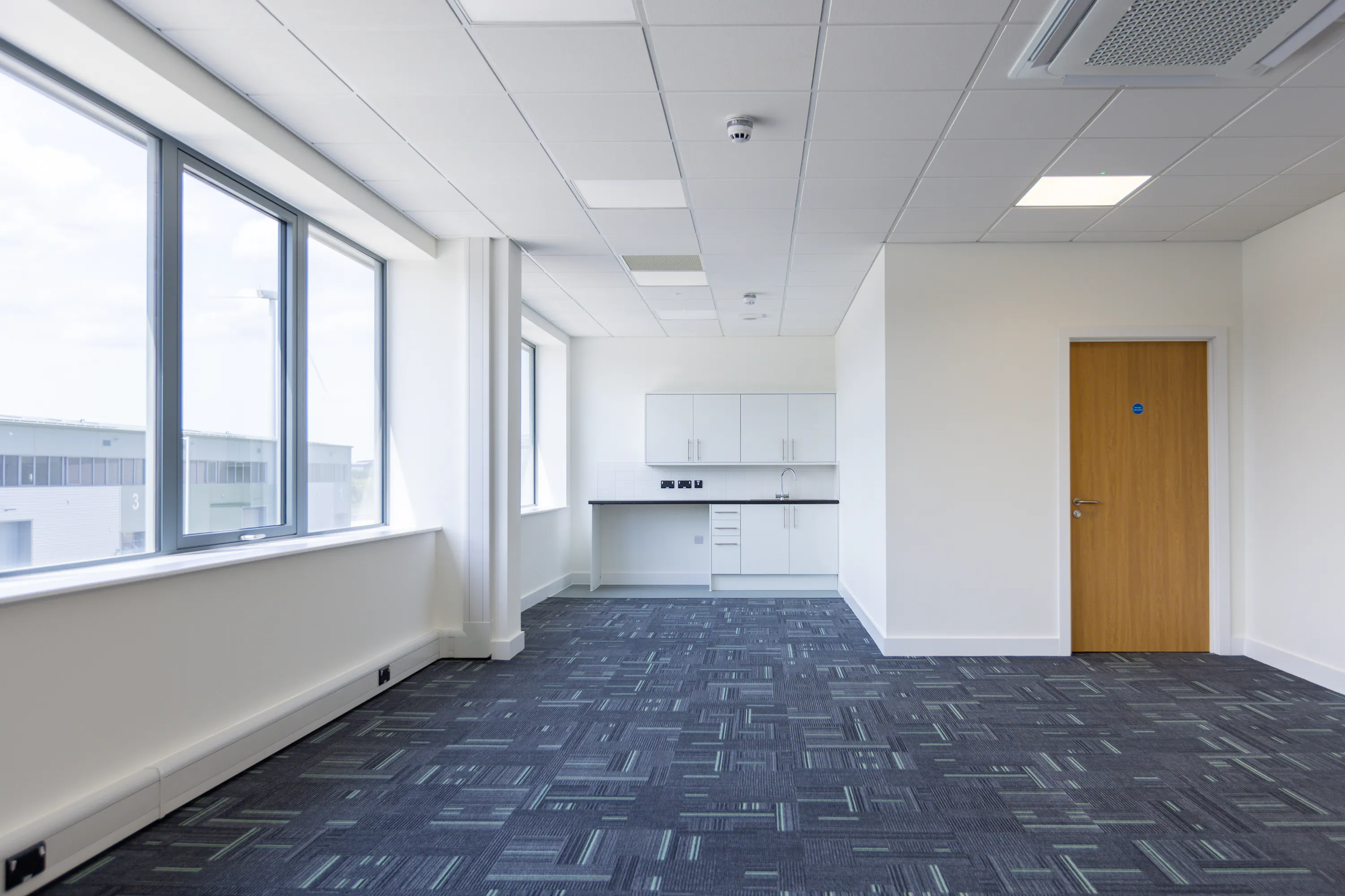 Unit 15 T45, Aire Valley Road, Leeds, West Yorkshire, LS9 0AA