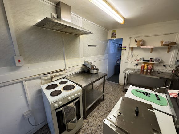 Cafe & Deli To Let, 7 Westwood Square, Glasgow To Let - IMG_0396.jpg