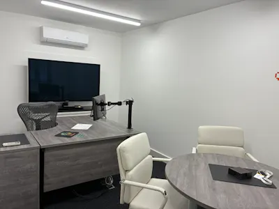 15 Swanwick Walk, Milton Keynes, Office For Sale - IMG_2207.JPEG