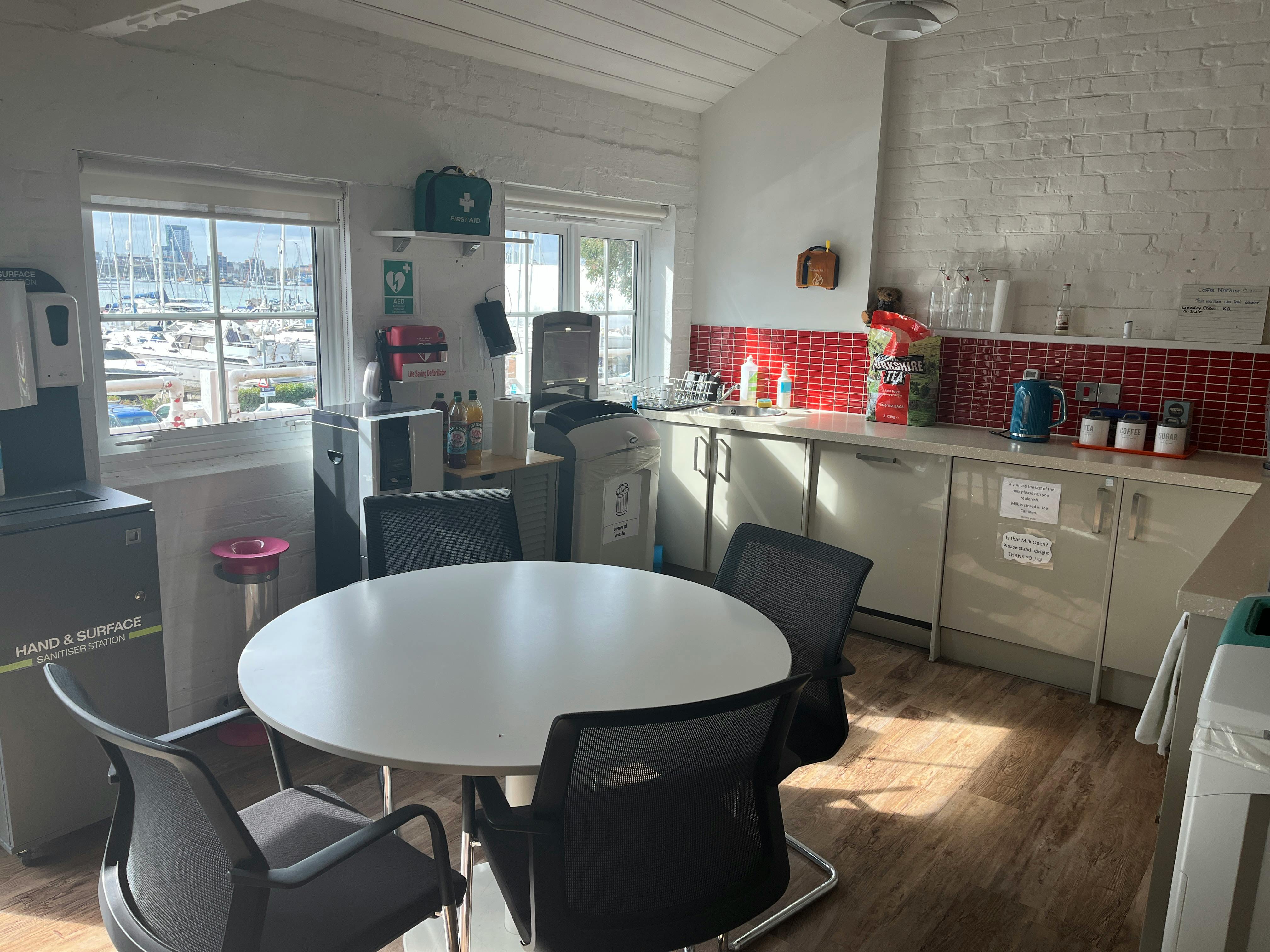 Office in Southampton - photo 3