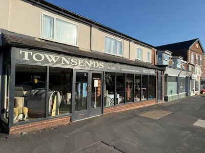 76 Birmingham Road, Bromsgrove, Retail To Let - IMG_3023.JPG
