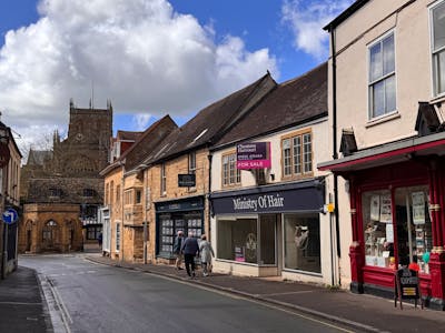 36 Long Street, Sherborne, Development / Investment / Residential / Retail For Sale - IMG_2231.JPG