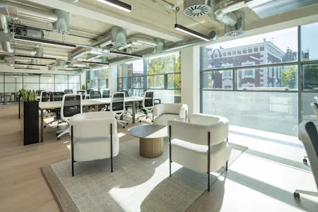 42 Gloucester Avenue (2nd Floor Rear), London, Office To Let - ffd52ddf76b41f6334024047a0146cb4-mc42070642hr.jpg