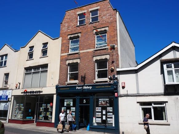 5 London Road, Stroud, Office For Sale - Ext.JPG