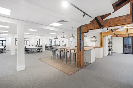 1 York Place, Leeds, Office To Let - DSC03713.jpg