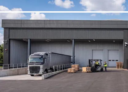 Unit 1, Bell Lane, Amersham, Warehouse To Let - Screenshot 2026-10-22 091114.png