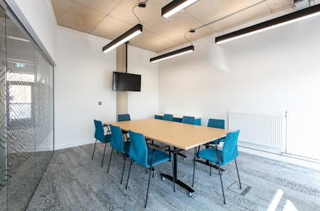 Streamline, 436-441 Paintworks, Bristol, Office To Let - meetingroom.jpg