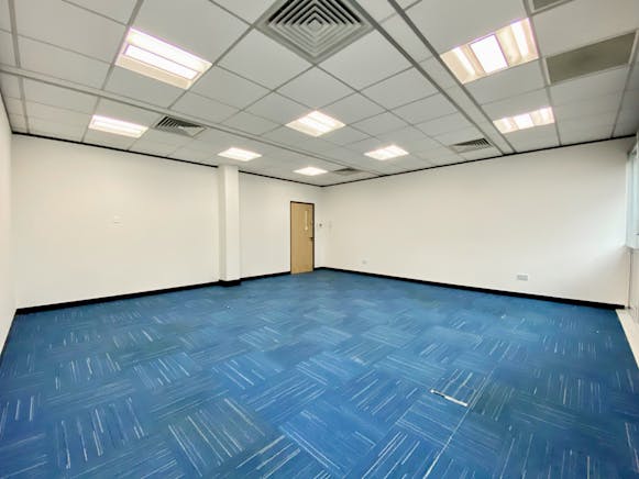 Christchurch House, 40 Upper George Street, Luton, Office To Let - Image 12