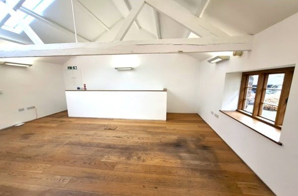 Office in Hereford - photo 3