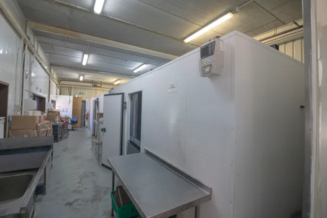 Unit 6 AMC Business Centre, Park Royal, Industrial / Warehouse To Let - 3.jpg
