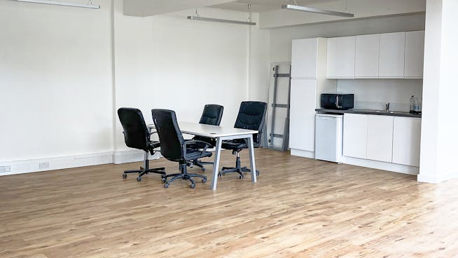 Heritage House, 2-14 Shortlands, Hammersmith, Office To Let - Heritage House 214 Shortlands Hammersmith London W6 Office for rent West London Office Kitchenette.jpg