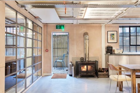 16 Wotton Road, London, Mixed Use For Sale - 42DB9FC2227D4B358FAC48049CC803B1_1_105_c.jpeg
