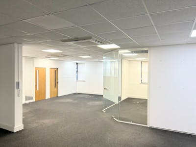 5 Knights Court, Shrewsbury, Office To Let - 5