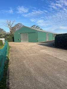 Warehouse 1, Soake Farm, Waterlooville, Warehouse To Let - 3.jpg