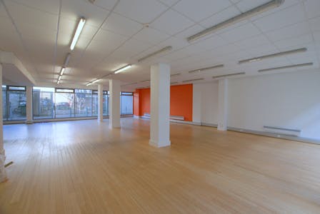 Unit 4, Ropewalk Gardens, London, Retail To Let - DSC09989.JPG