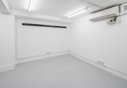 12 Old Street, London, Office To Let - efd5d06af3336b9b81ca5fa83625706eMC35951858HR  13.jpg