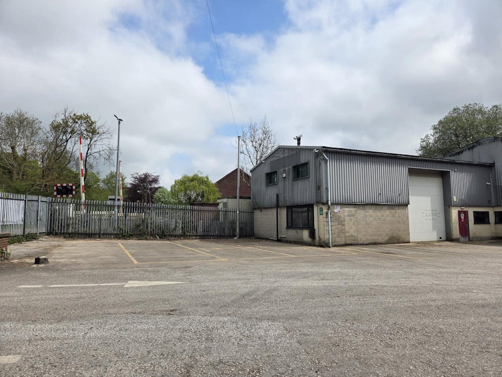 Former Huws Gray Builders Merchants, Stoke On Trent, Industrial / Industrial/Logistics / Trade Counter To Let - 1000016082.jpg