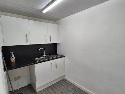 210 Manchester Road, Altrincham, Leisure / Retail To Let - 20260630_101104.jpg