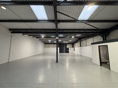 Unit 39, Albion Industrial Estate, Pontypridd, Industrial To Let - IMG_6486.jpeg