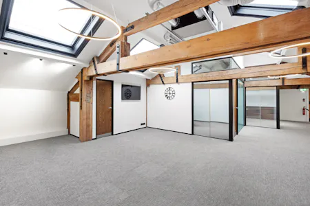 1 York Place, Leeds, Office To Let - DSC03683.jpg