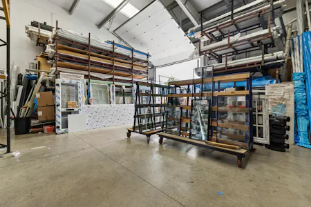 Unit 17, Aylesbury, Industrial / Trade Counter For Sale - 112514_17 Anglo Business Park(21).jpg