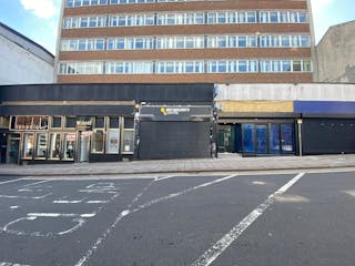 King House, 17 King Street, Luton, Retail To Let - Image 2