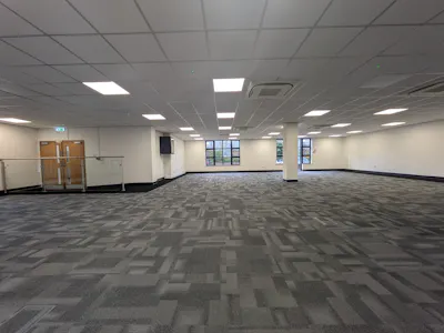 Unit 2, The Progression Centre, Hemel Hempstead, Office To Let - PXL_20260120_104021759.jpg